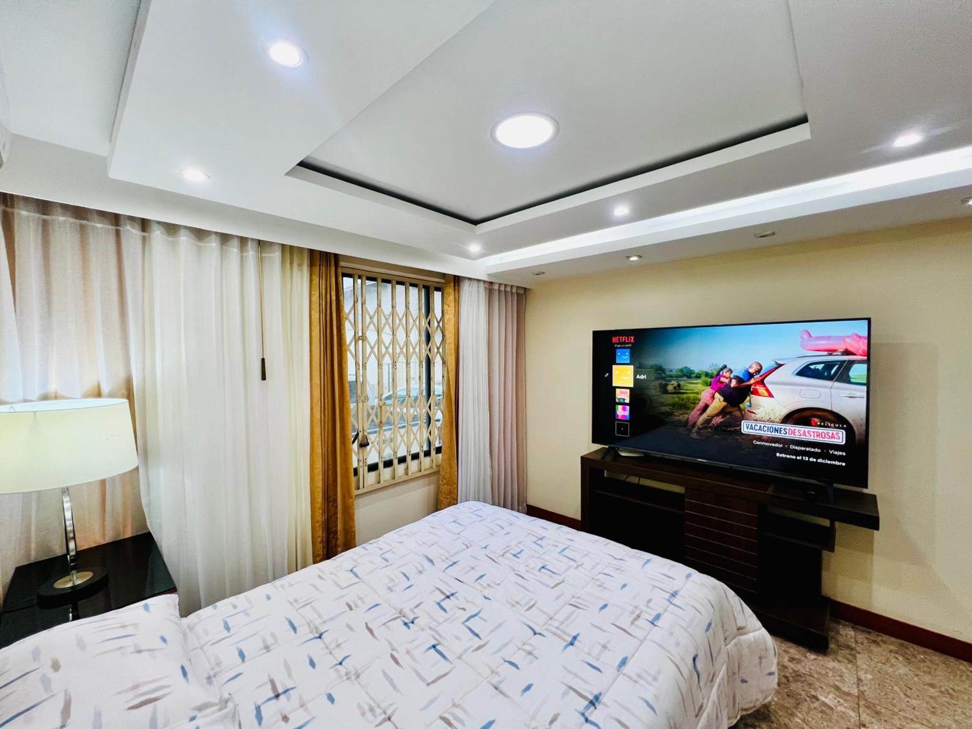 Sol Y Confort Suites Machala Extérieur photo