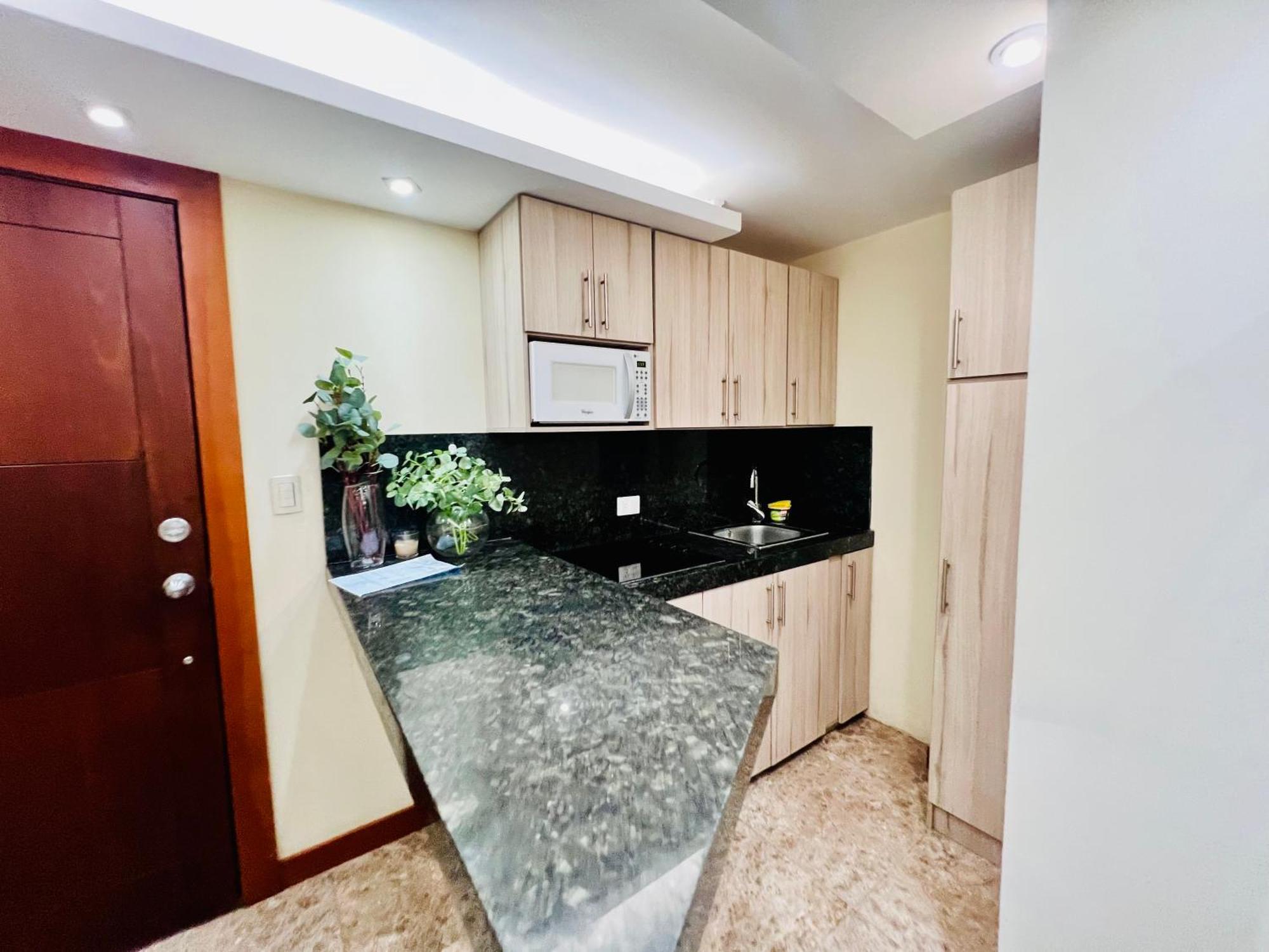 Sol Y Confort Suites Machala Extérieur photo