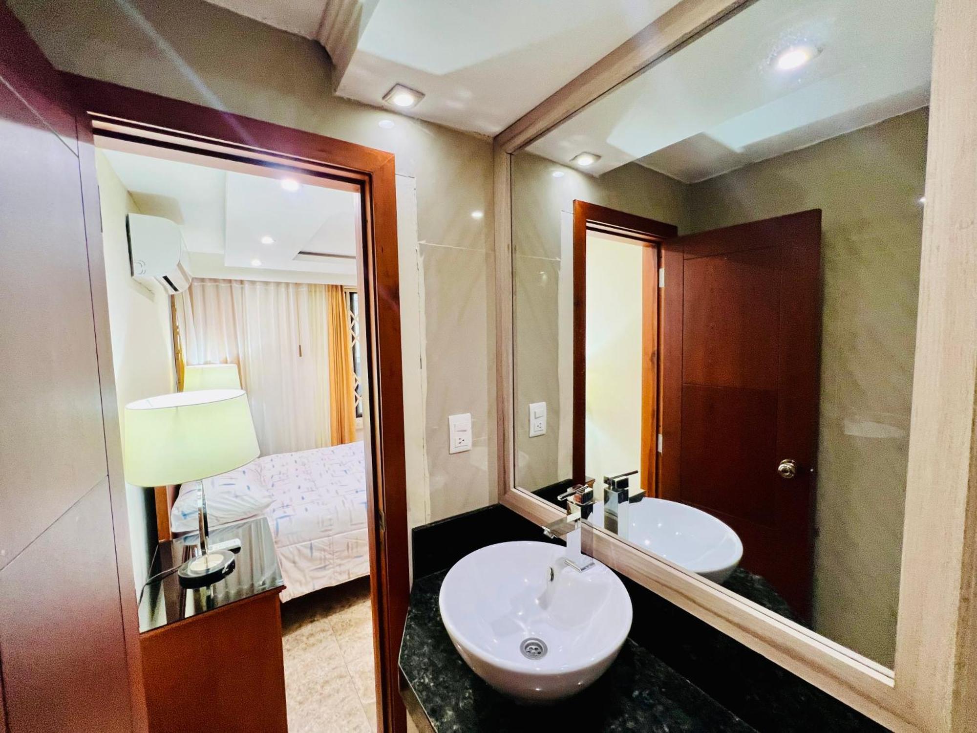 Sol Y Confort Suites Machala Extérieur photo